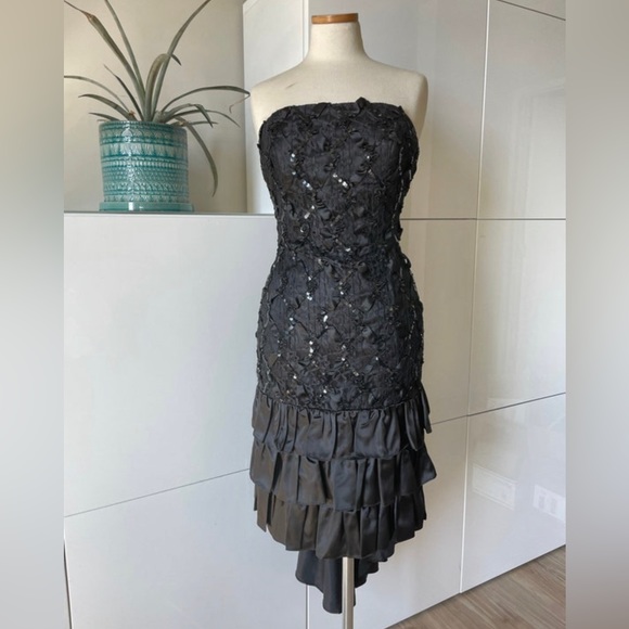 1980s Vintage LA GLO Black Sequins and Satin Formal Dress / Cocktail Dre… - Picture 1 of 9